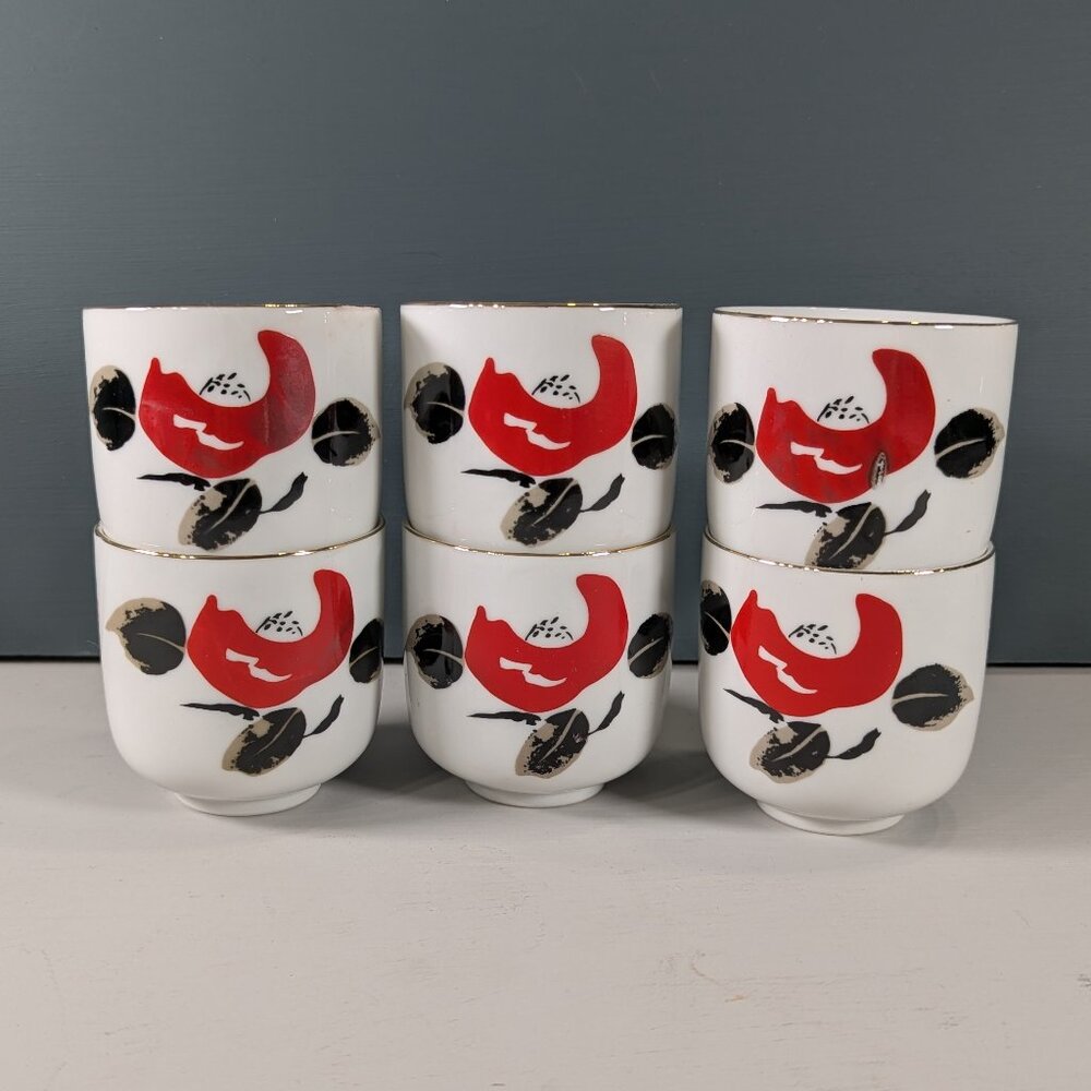 Set of 6 Hot Pepper pattern teacups, made in Japan
